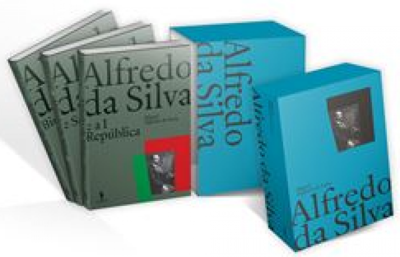 Caixa dos 3 volumes da Biografia do Alfredo da Silva 
