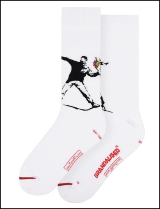 Banksy Graffiti - Flower Bomber - 40-46