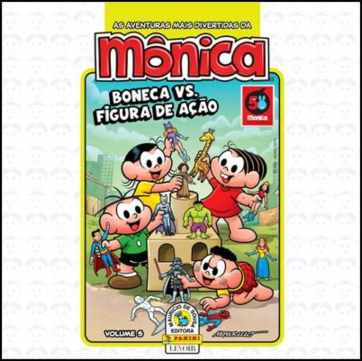 Monica - Boneca VS Figura em Ação